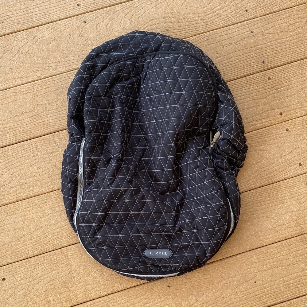 JJ Cole Carseat Cover